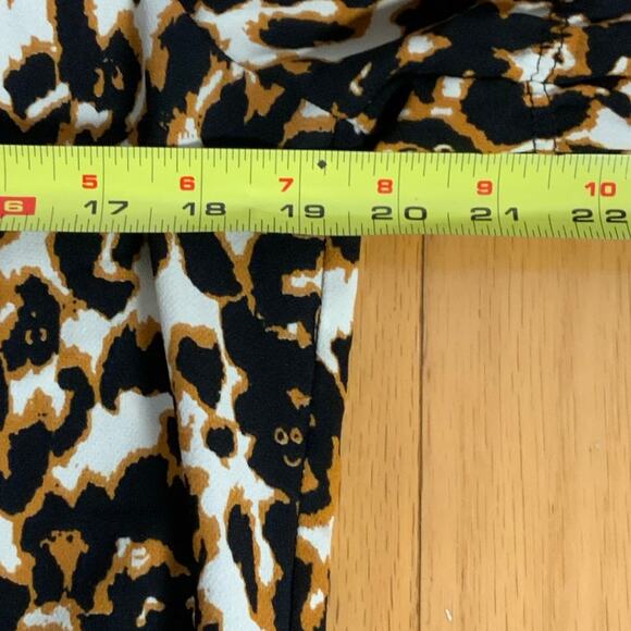 THML leopard puff sleeve shirt size medium - Picture 5 of 5